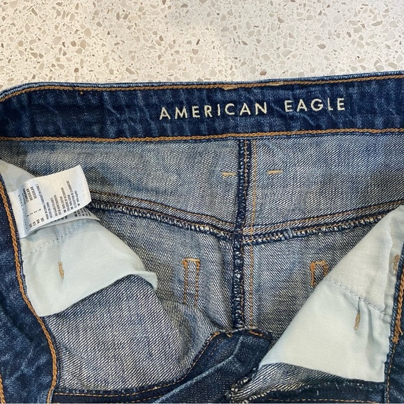 American Eagle Jean Skirt Size 2R - Picture 6 of 6